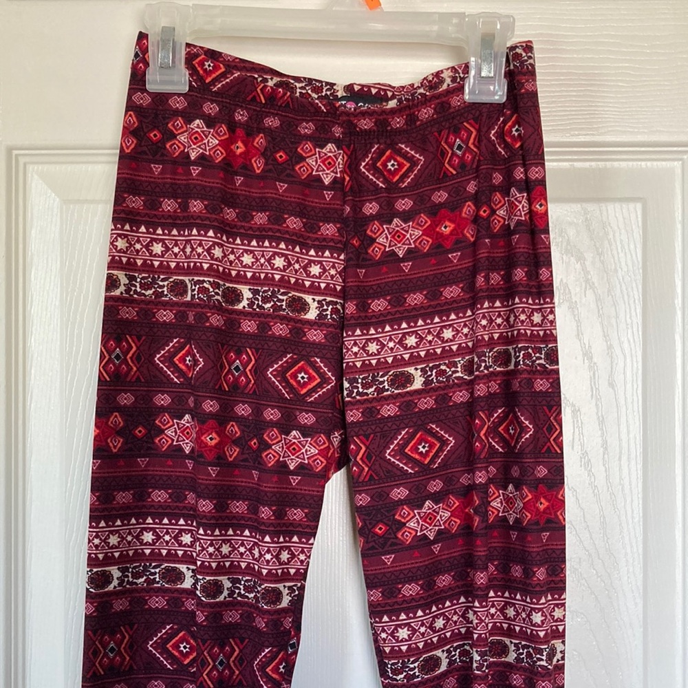 Just One Women’s Leggings (size L)
